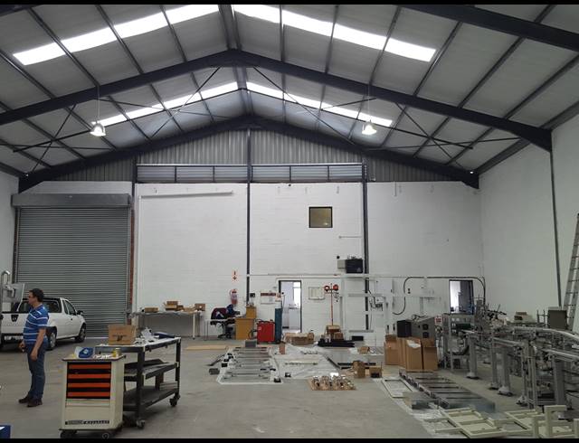 690M² FACTORY FOR SALE IN SAXON INDUSTRIAL